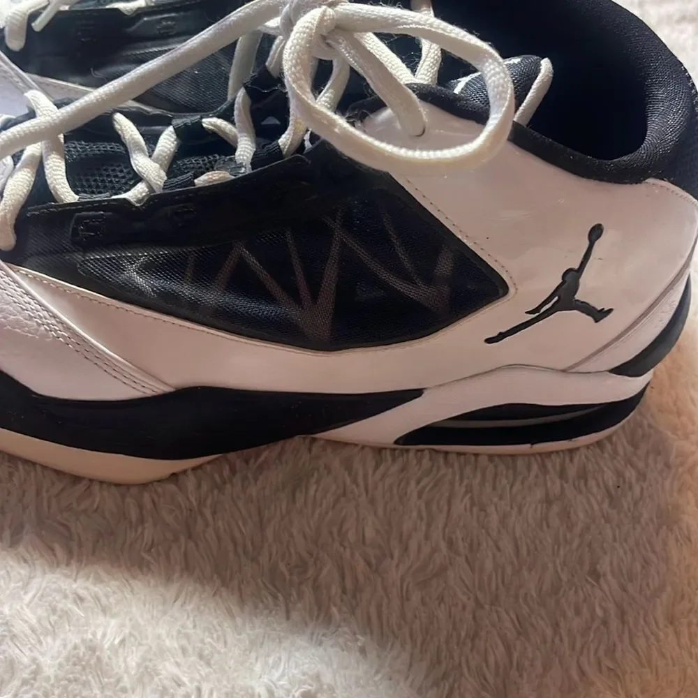 Nike air Jordans 2011 sneakers size 10.5